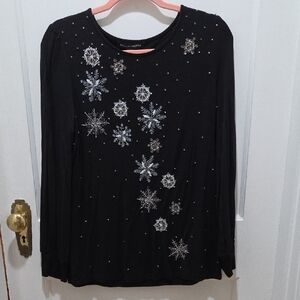 Boston Proper Black Snowflake Long Sleeve Top